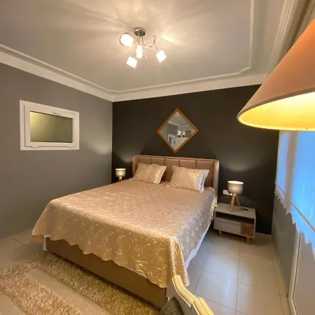 Life Apartment
