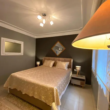 Life Apartment