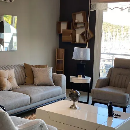 Life Apartment *